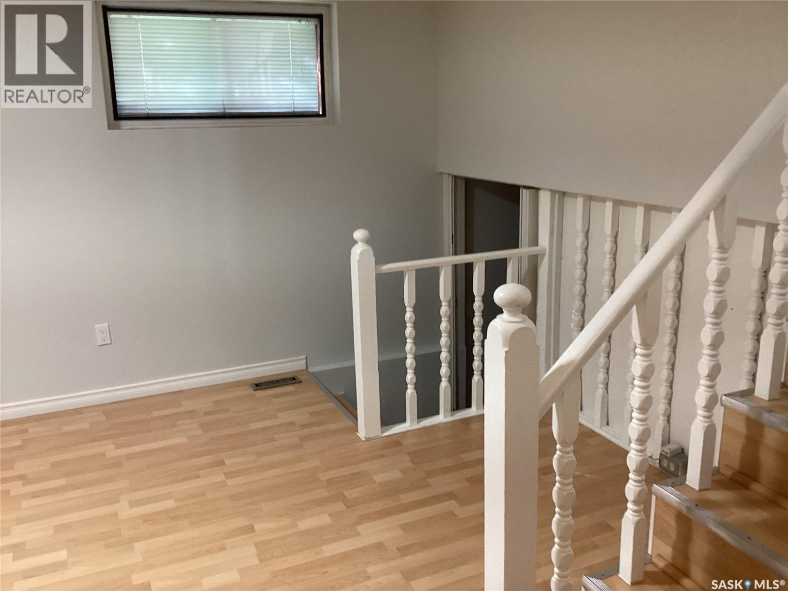 19 Newstead Avenue, Regina, SK