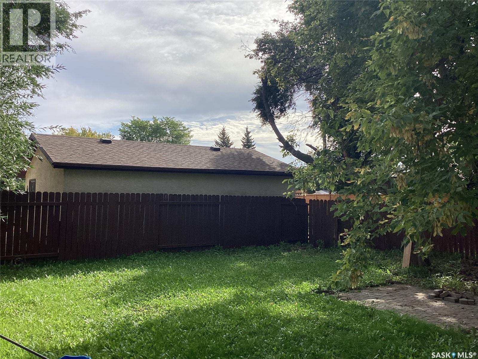 19 Newstead Avenue, Regina, SK