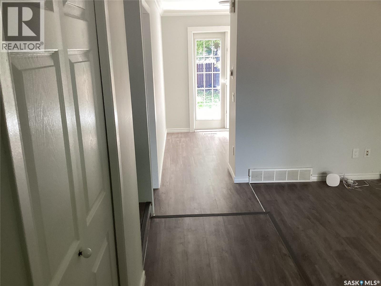 19 Newstead Avenue, Regina, SK