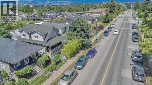 4265 Slocan Street, Vancouver, BC 