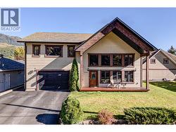 1322 11th Avenue Fernie, BC V0B 1M0