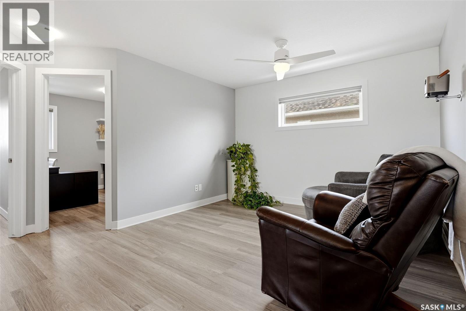 8933 Kestral Drive, Regina, SK