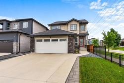3 Tennant Gate Winnipeg, MB R2P 1X8