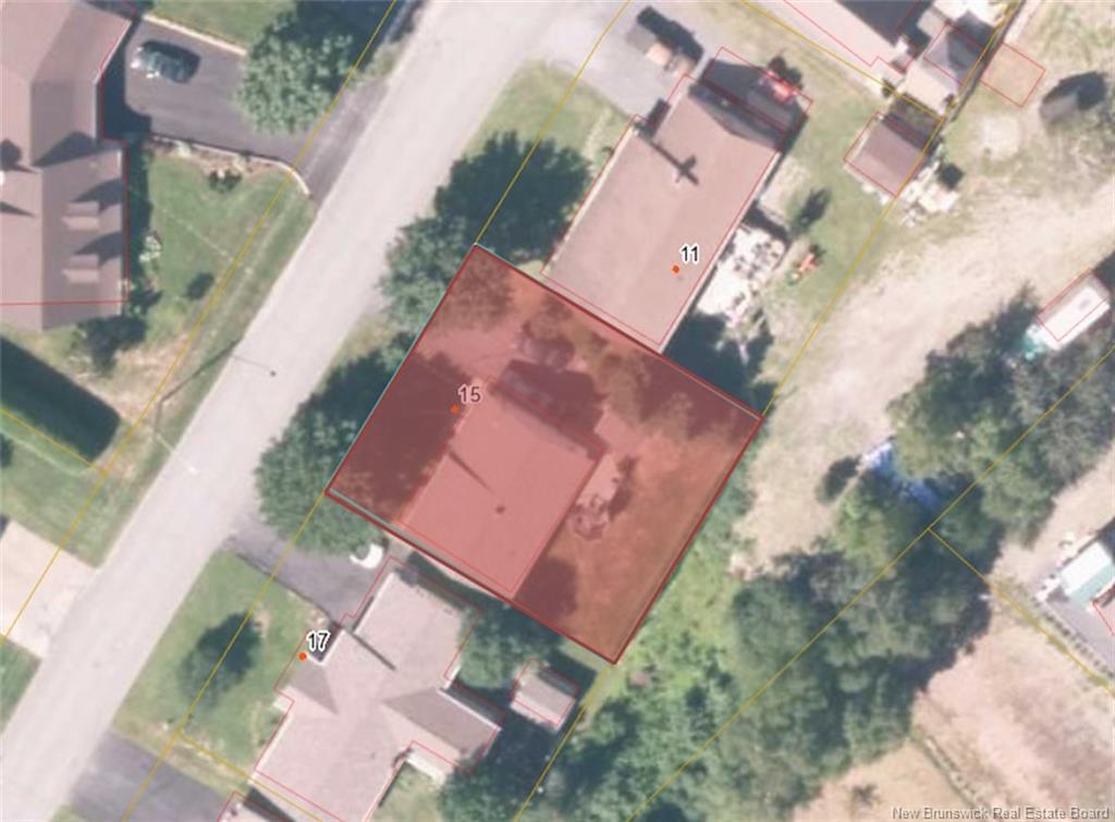 15 Victor St, Saint-Basile, NB