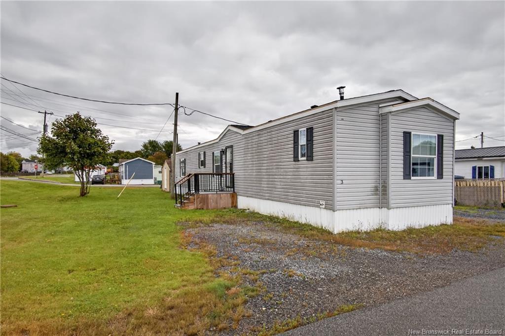 3 Daisy St, Saint John, NB