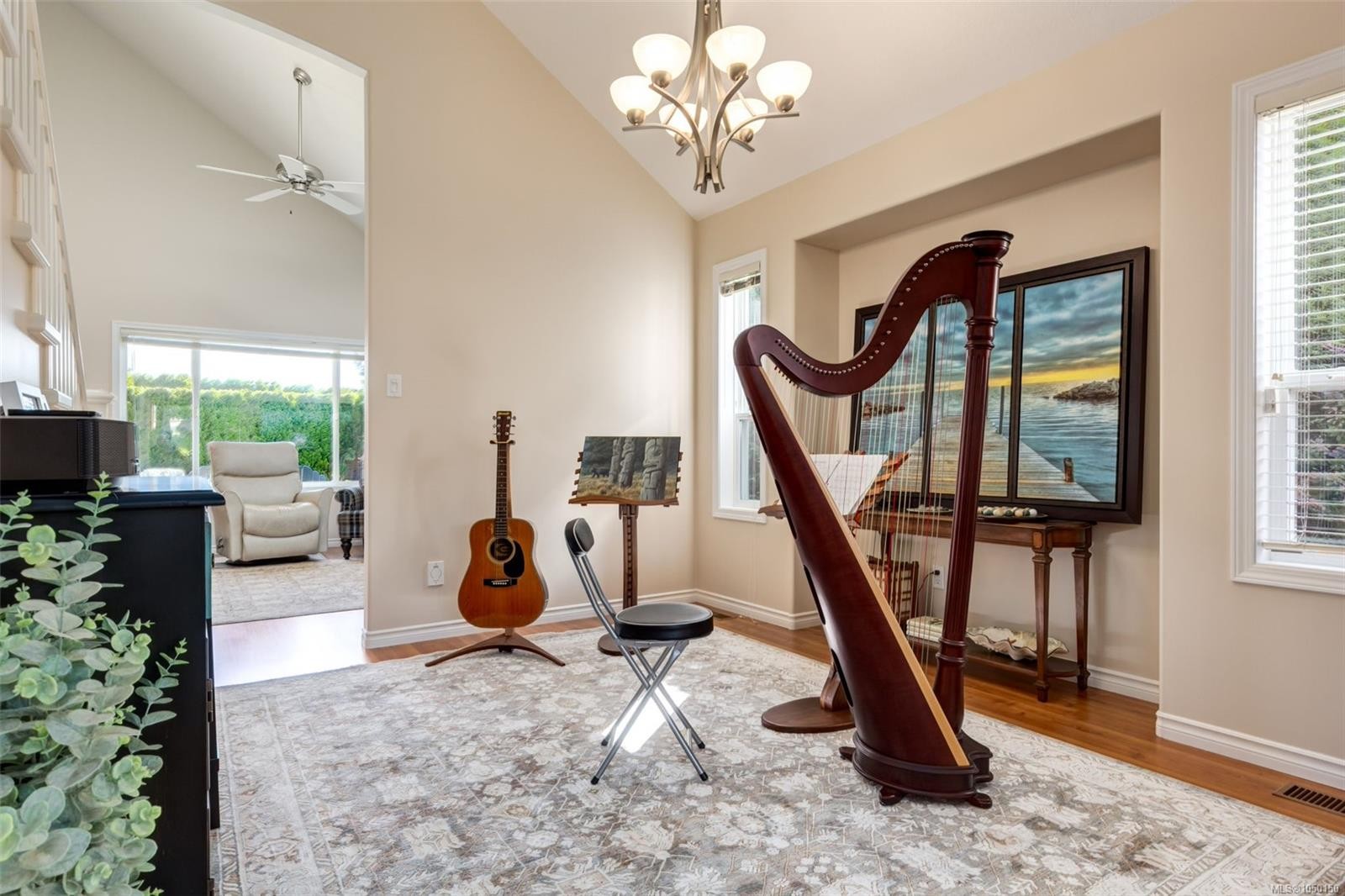 1153 Roberton Blvd, Parksville, BC