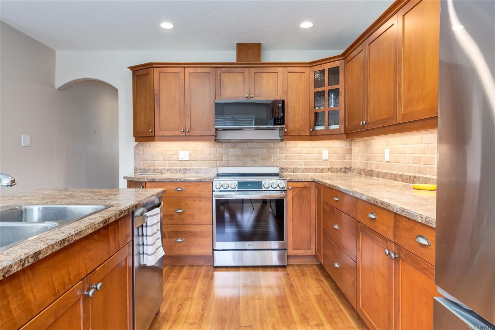 1153 Roberton Blvd, Parksville, BC