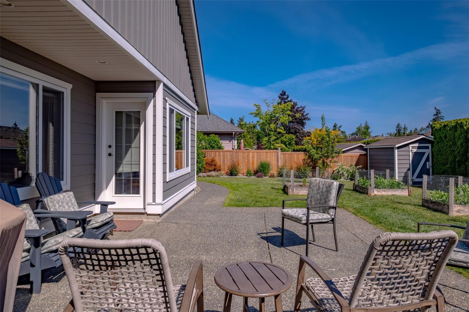 1153 Roberton Blvd, Parksville, BC