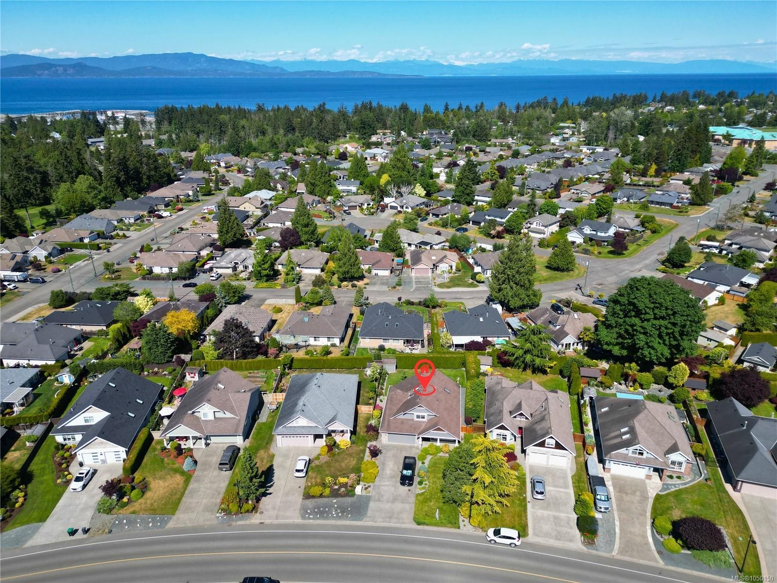 1153 Roberton Blvd, Parksville, BC