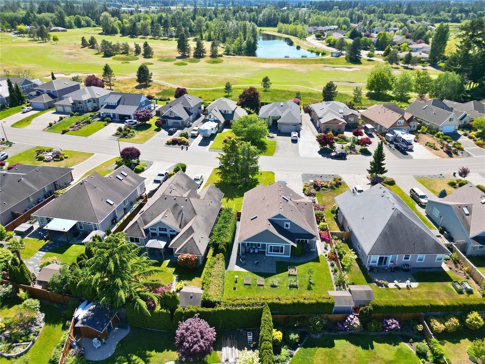 1153 Roberton Blvd, Parksville, BC