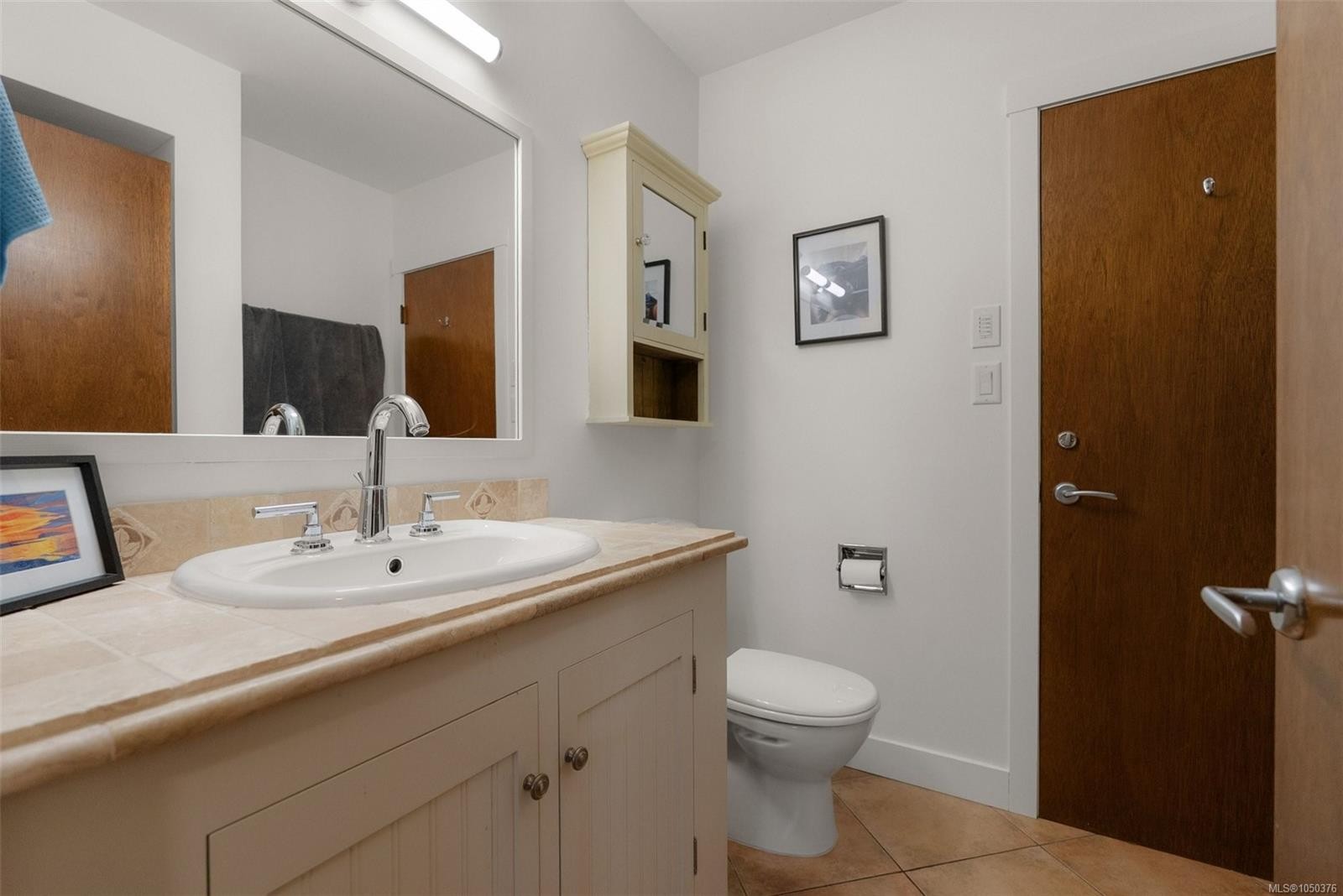 1680 Ash Rd, Saanich, BC