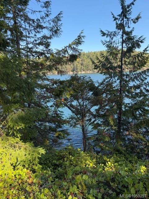 621 Bell Bay Rd, Mayne Island, BC