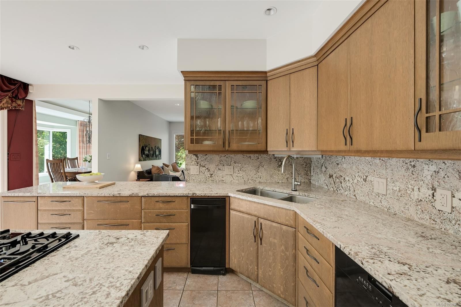 1682 Charlton Rd, Saanich, BC