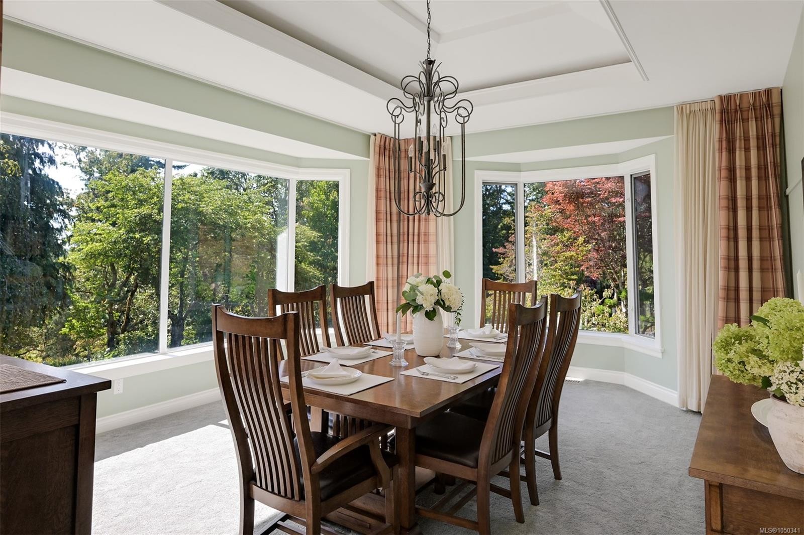 1682 Charlton Rd, Saanich, BC