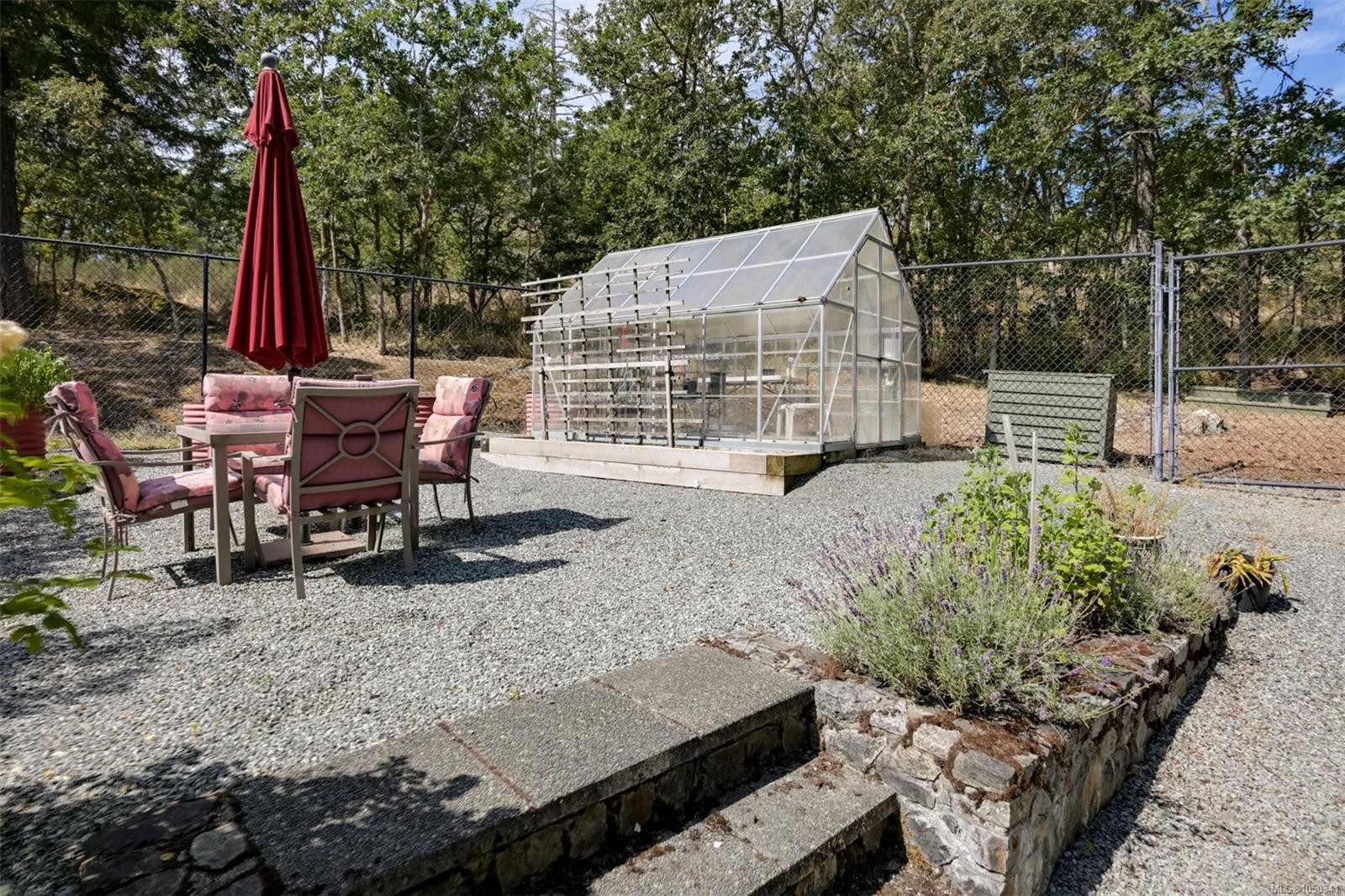 1682 Charlton Rd, Saanich, BC