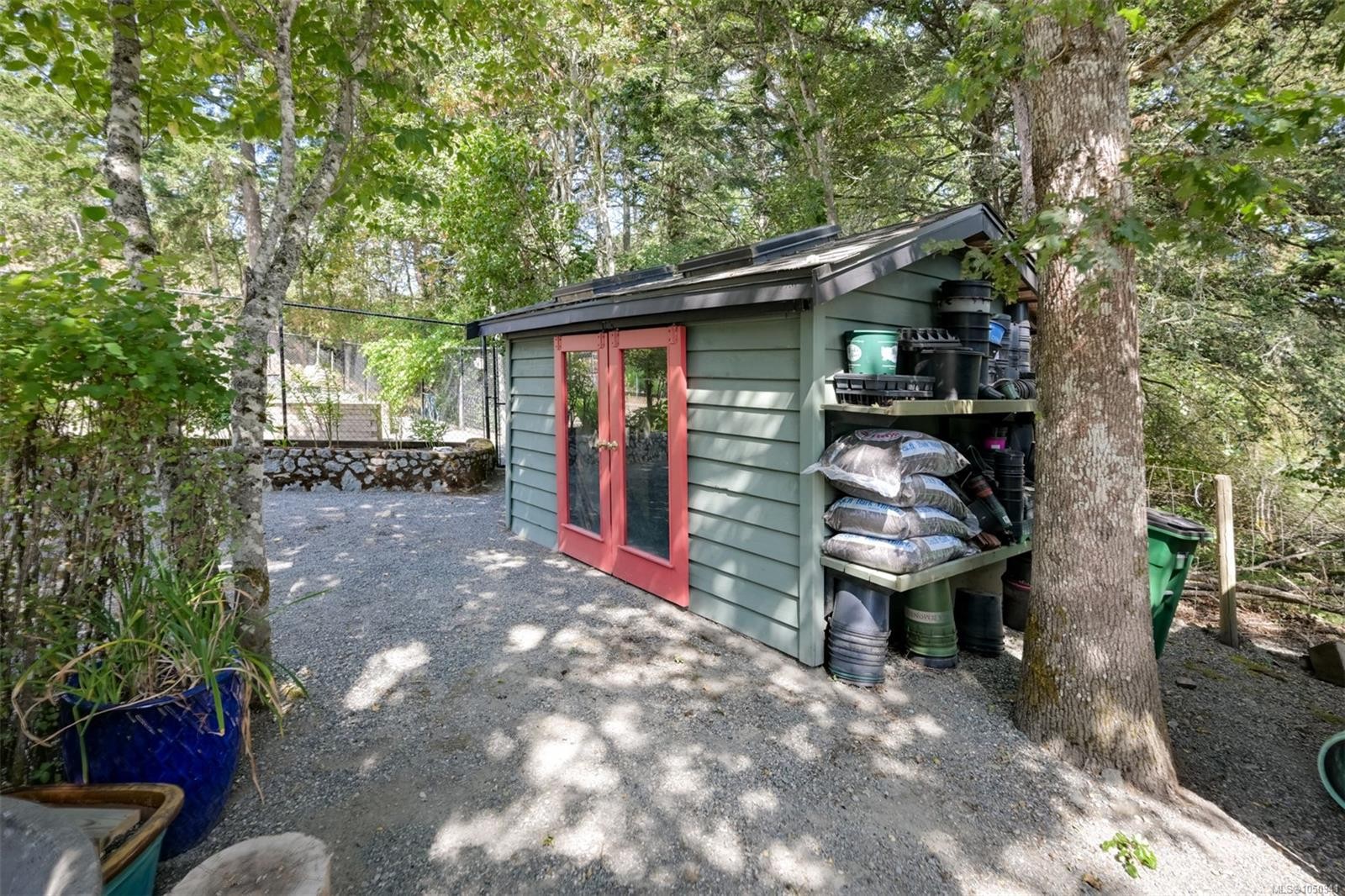 1682 Charlton Rd, Saanich, BC