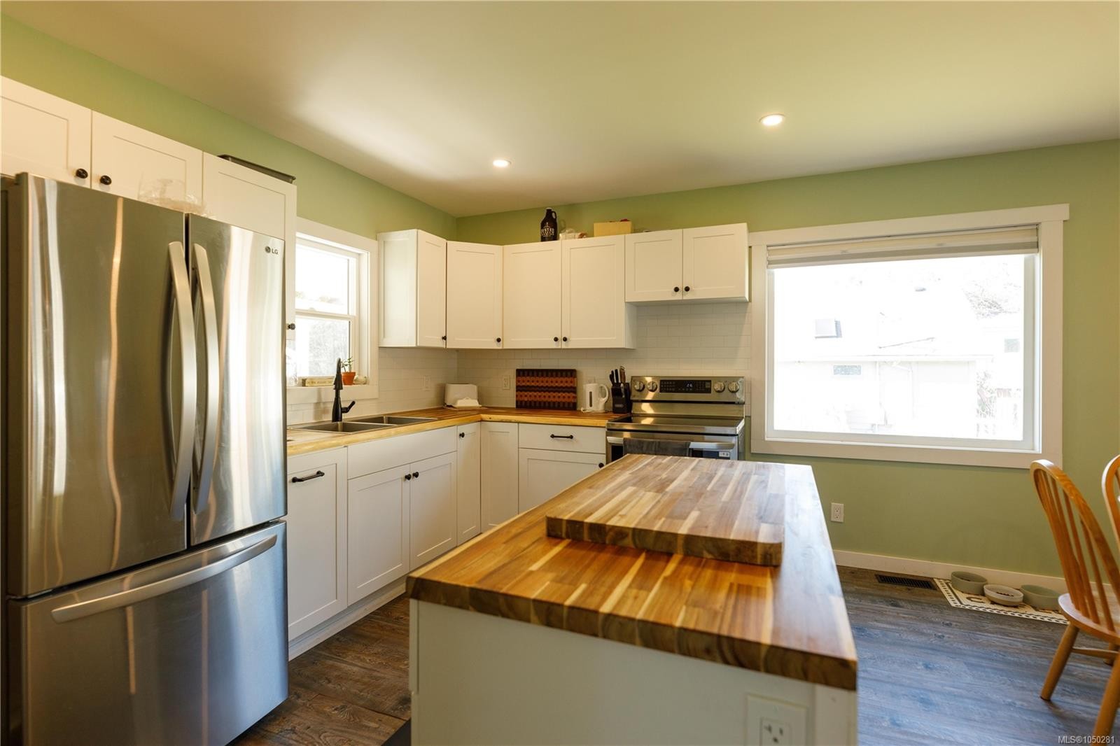 2131 Minto Ave, Nanaimo, BC