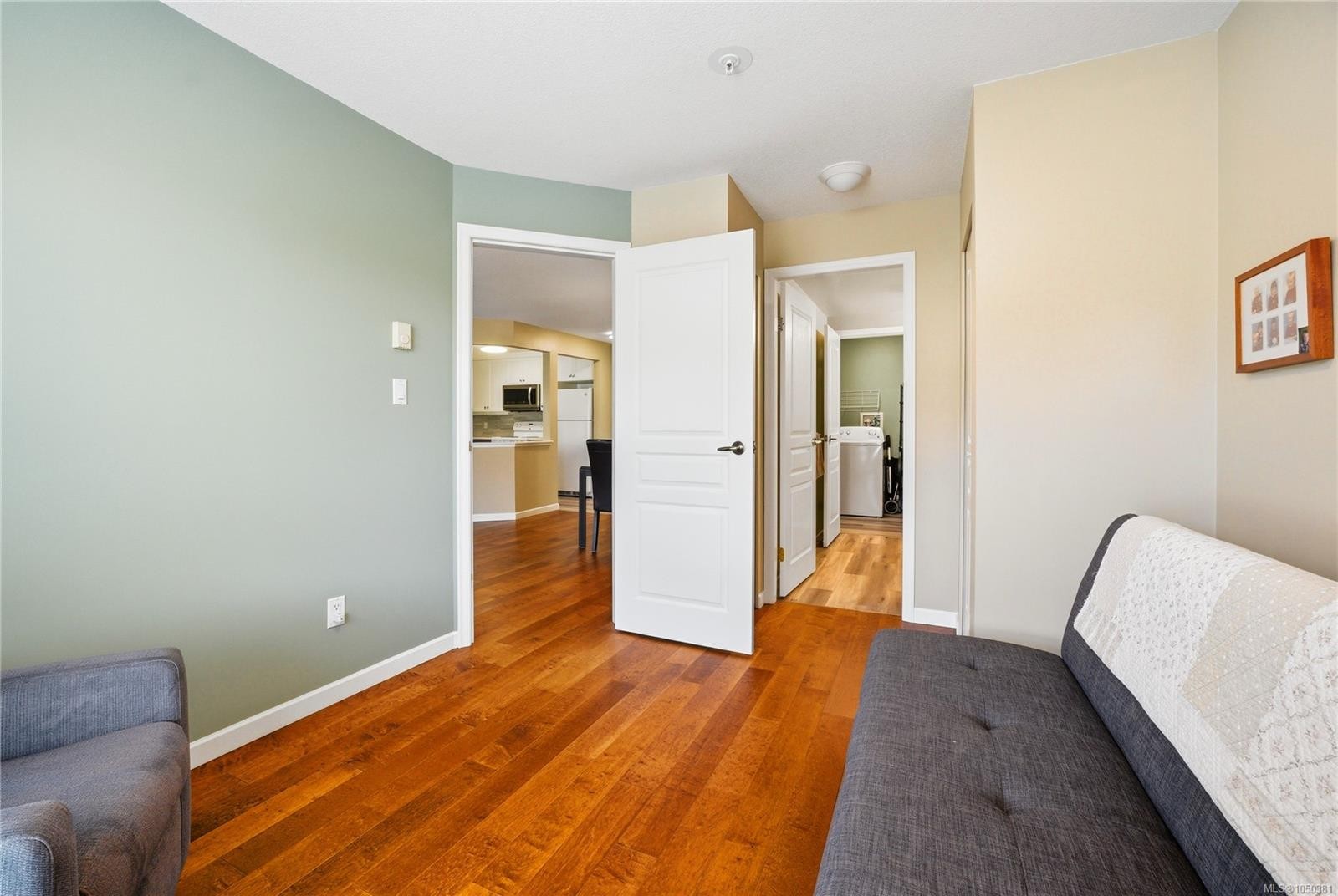 #209-5650 Edgewater Lane, Nanaimo, BC