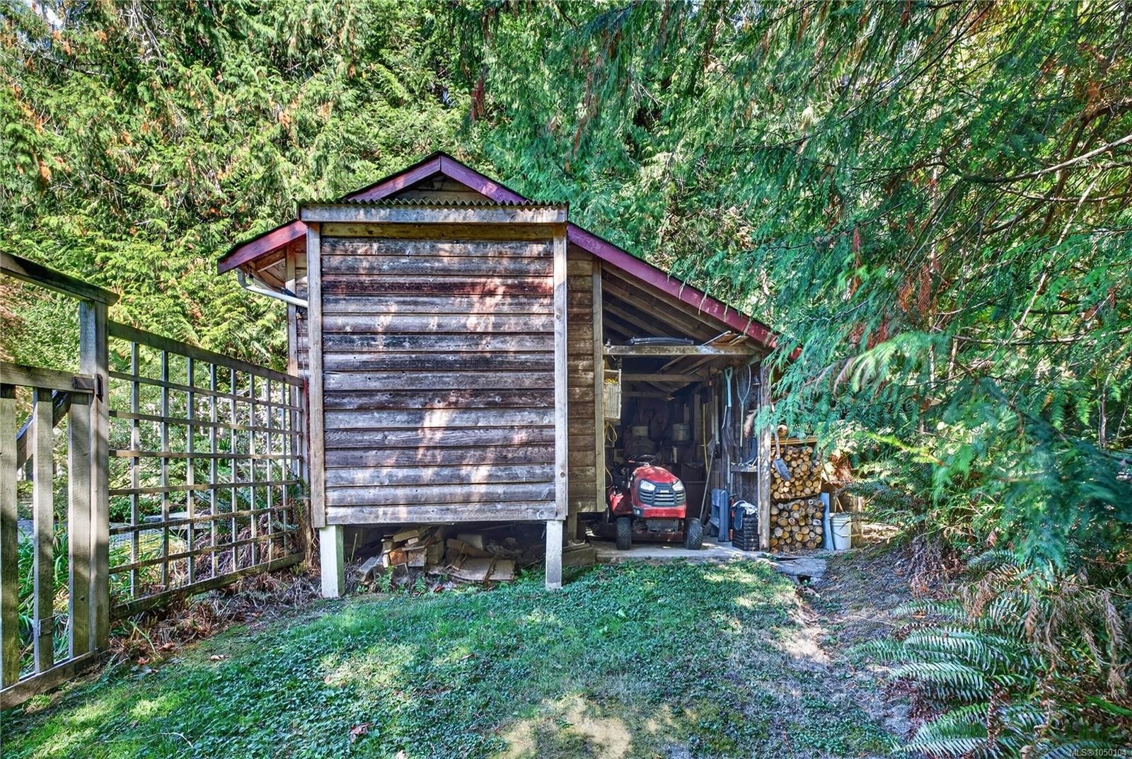 138 Bullock Creek Rd, Salt Spring, BC