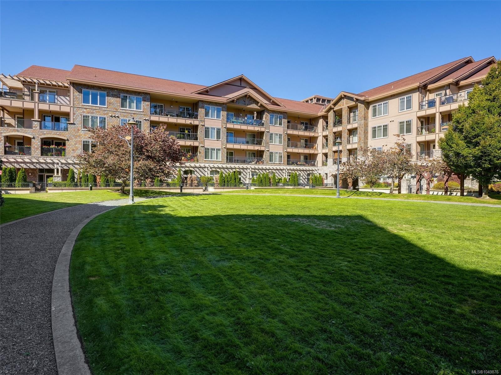 #404-1335 Bear Mountain Pkwy, Langford, BC