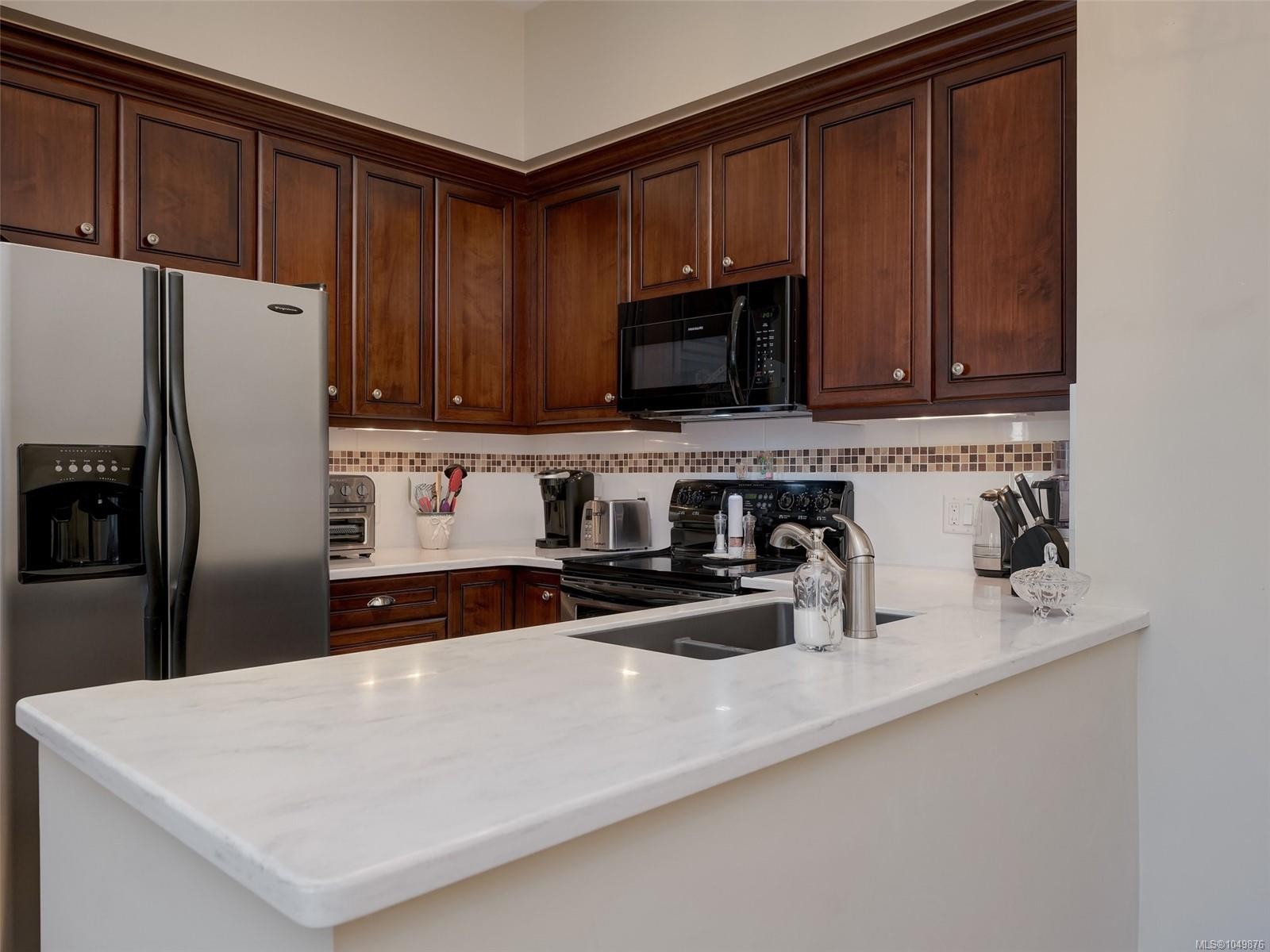 #404-1335 Bear Mountain Pkwy, Langford, BC