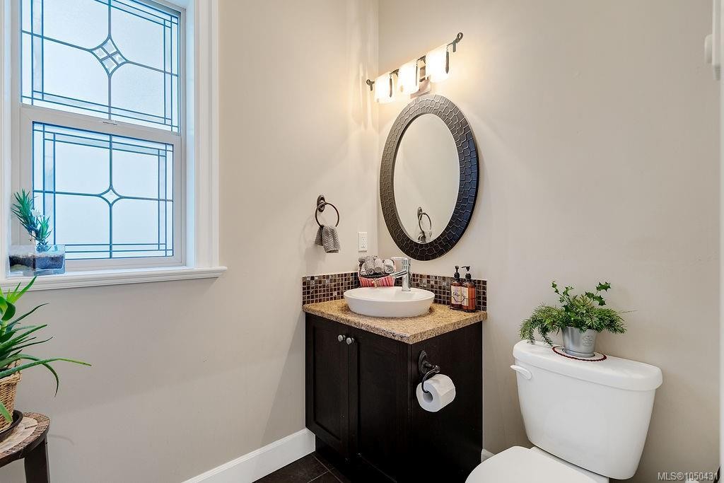 #110-1177 Deerview Pl, Langford, BC