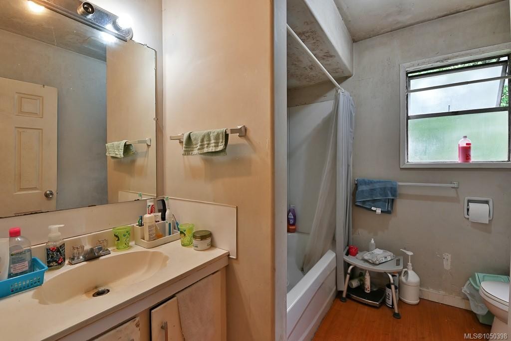 311 Holly Ave, Nanaimo, BC