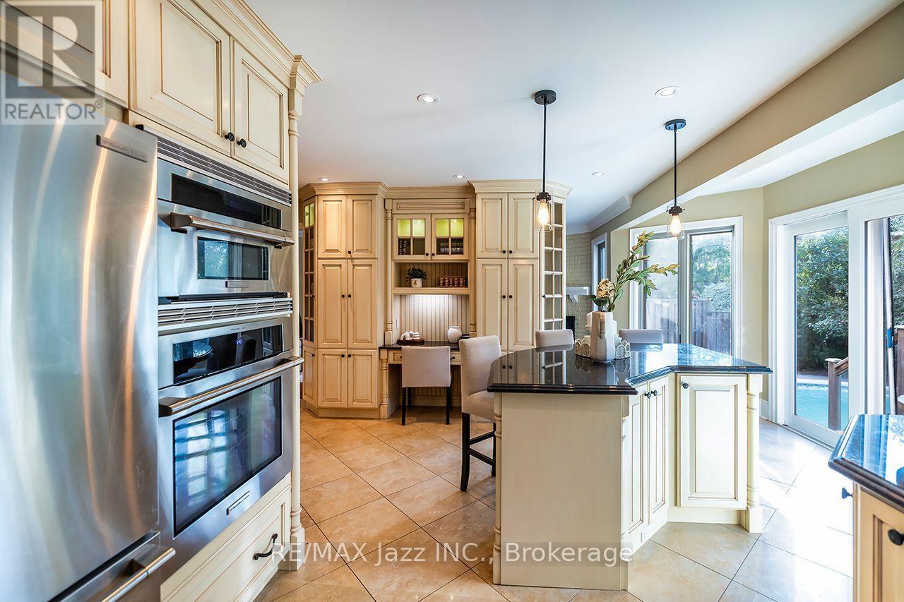 106 Tilman Circle, Markham (Markham Village), ON