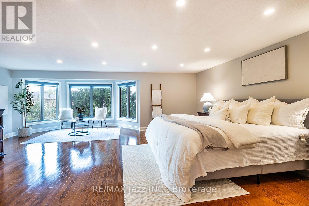 106 Tilman Circle, Markham (Markham Village), ON