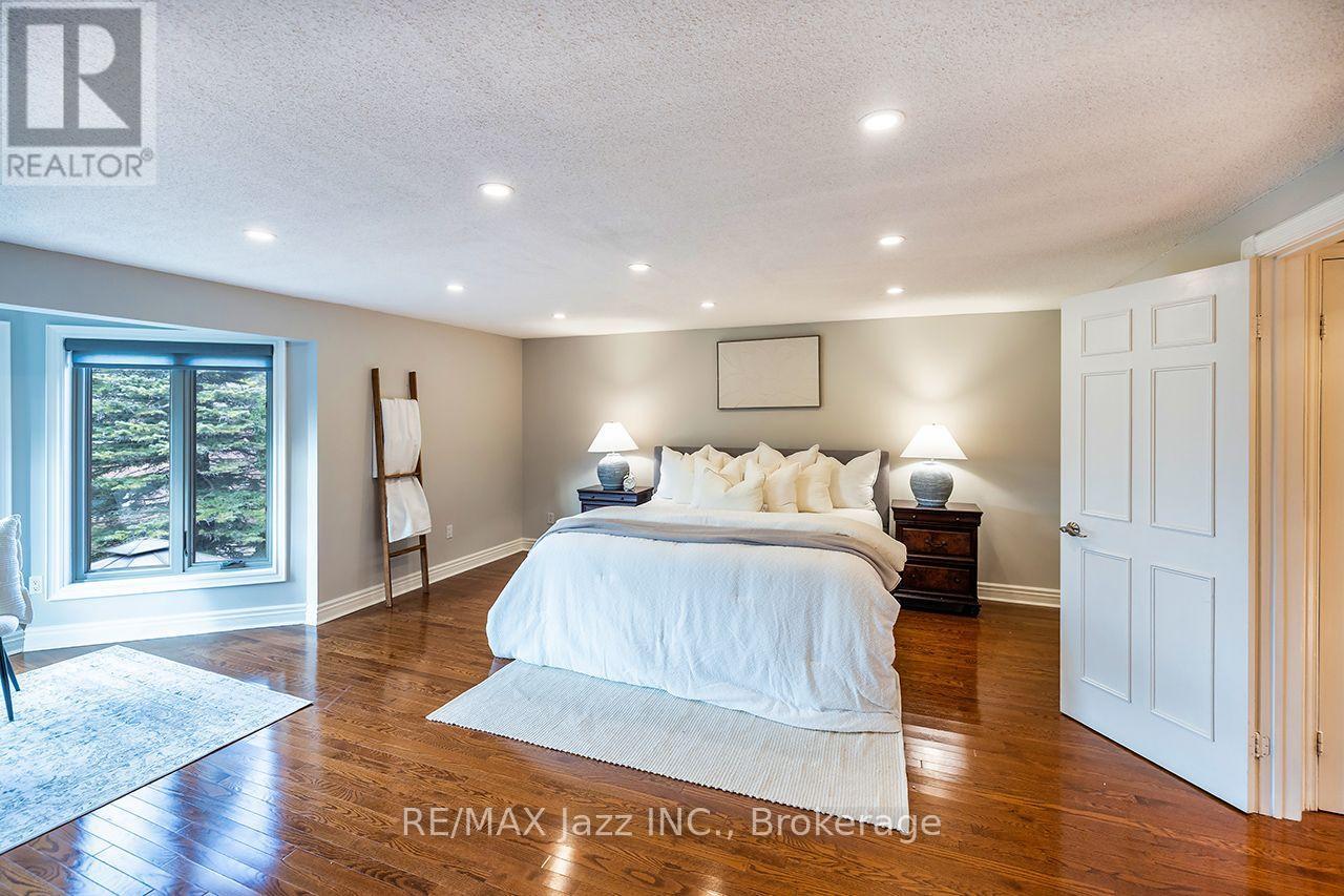 106 Tilman Circle, Markham (Markham Village), ON