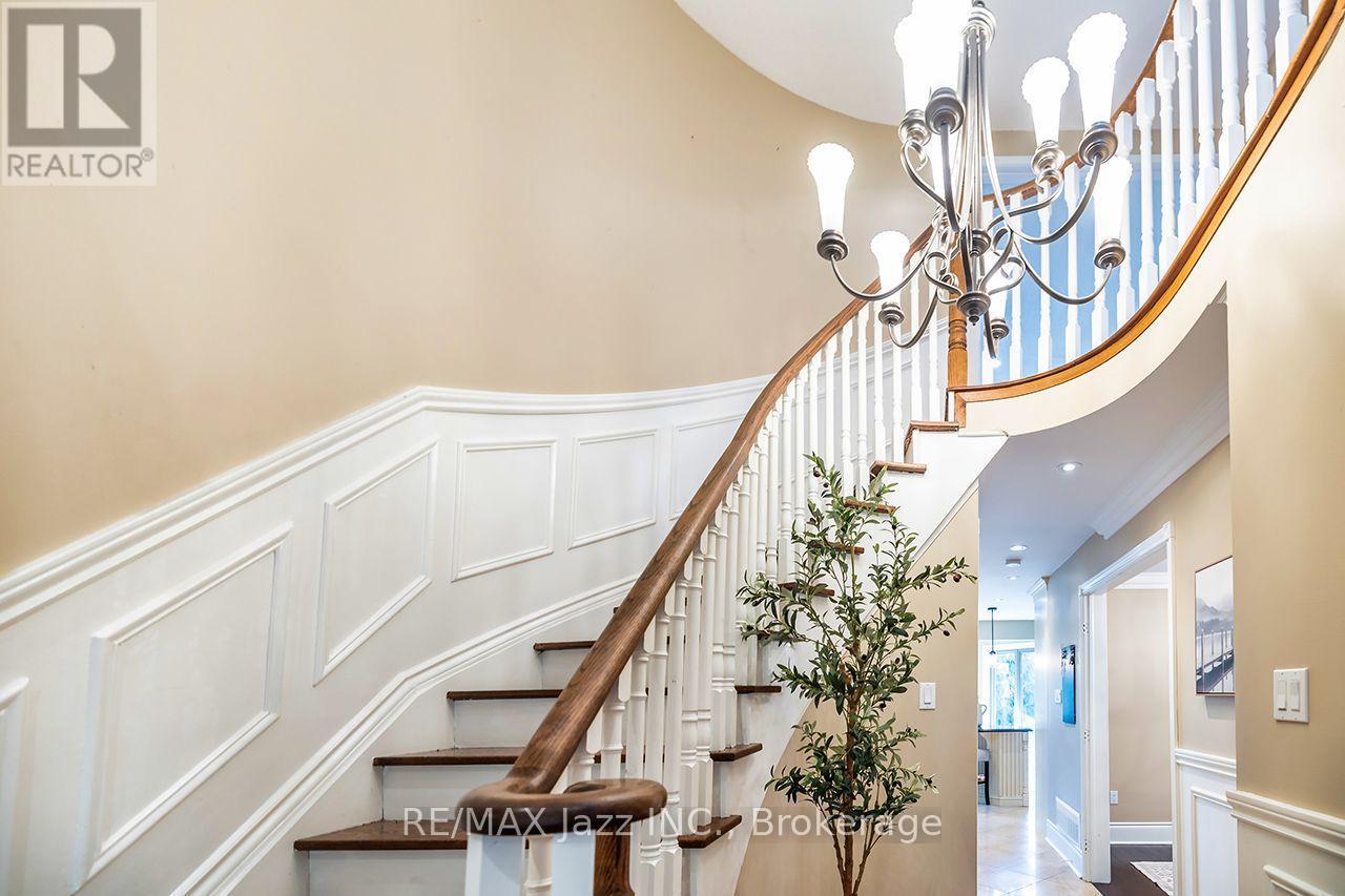 106 Tilman Circle, Markham (Markham Village), ON