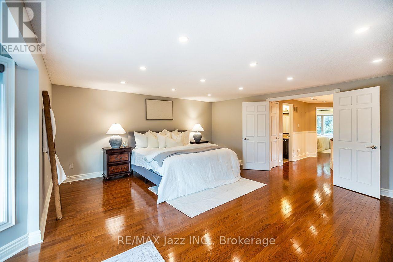106 Tilman Circle, Markham (Markham Village), ON