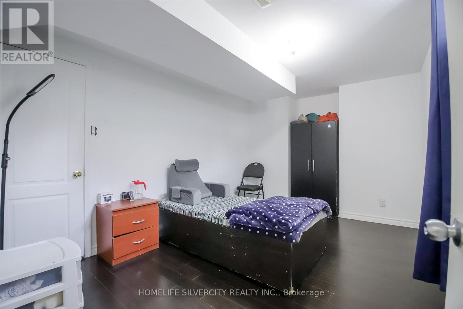 22 Meadow Glade Road, Brampton, ON