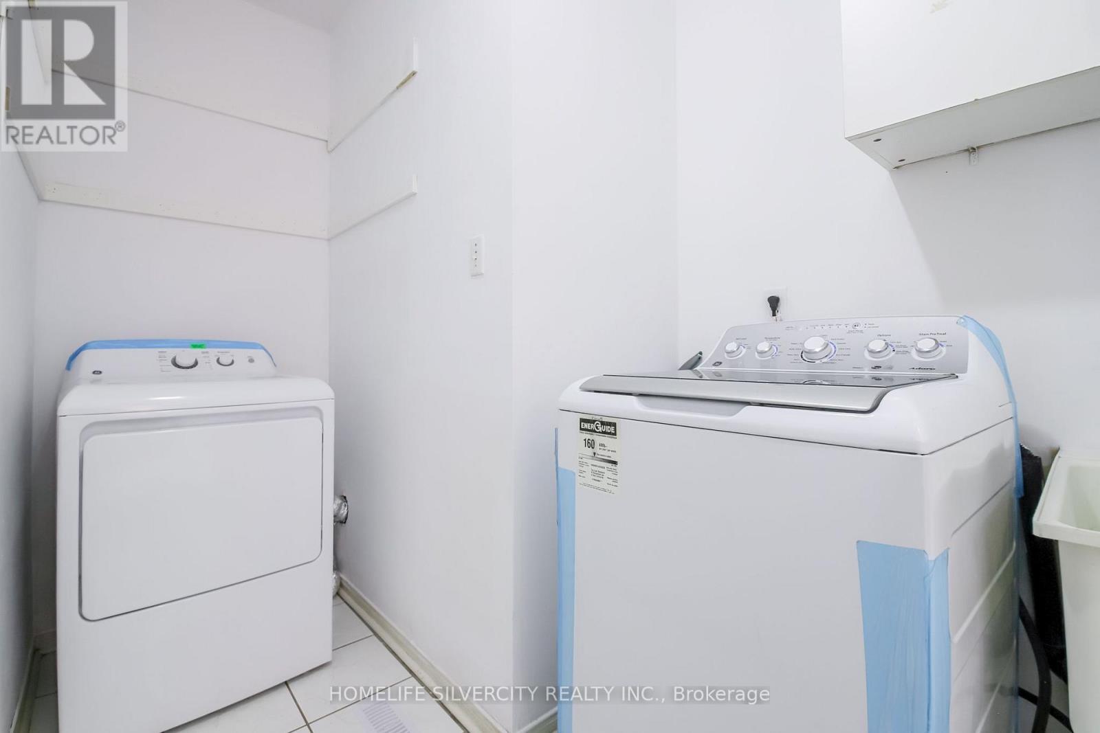 22 Meadow Glade Road, Brampton, ON