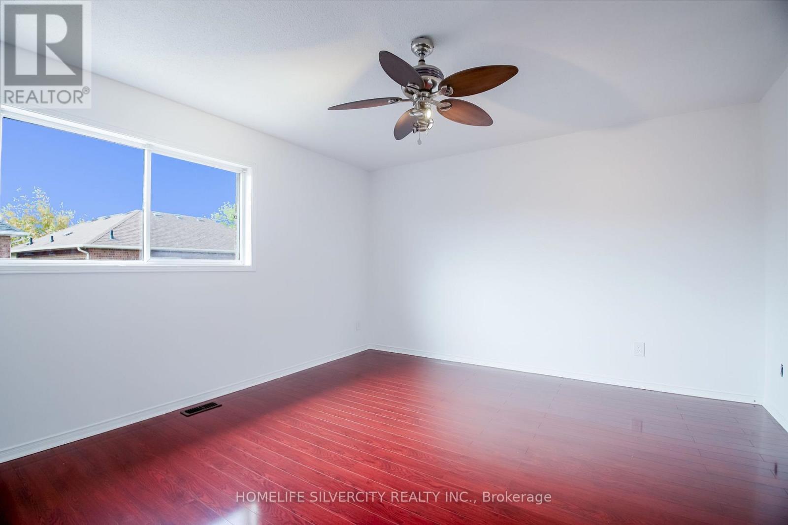 22 Meadow Glade Road, Brampton, ON