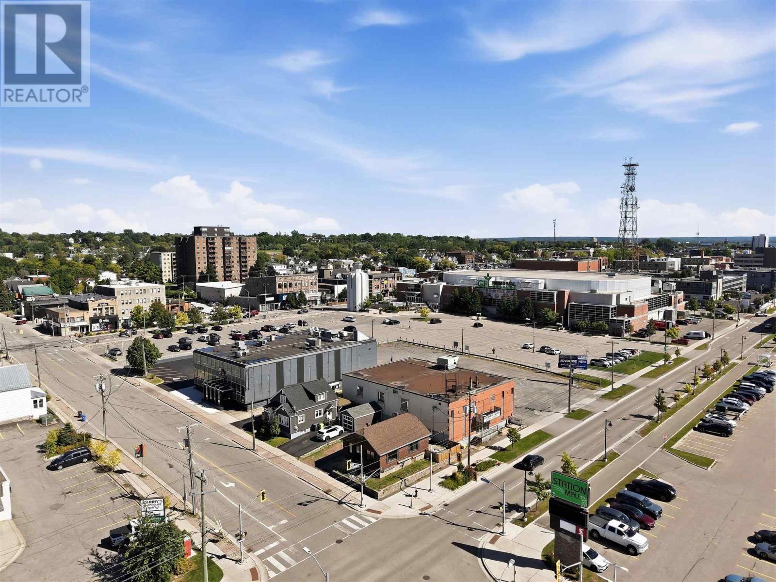 56 Dennis St, Sault Ste. Marie, ON