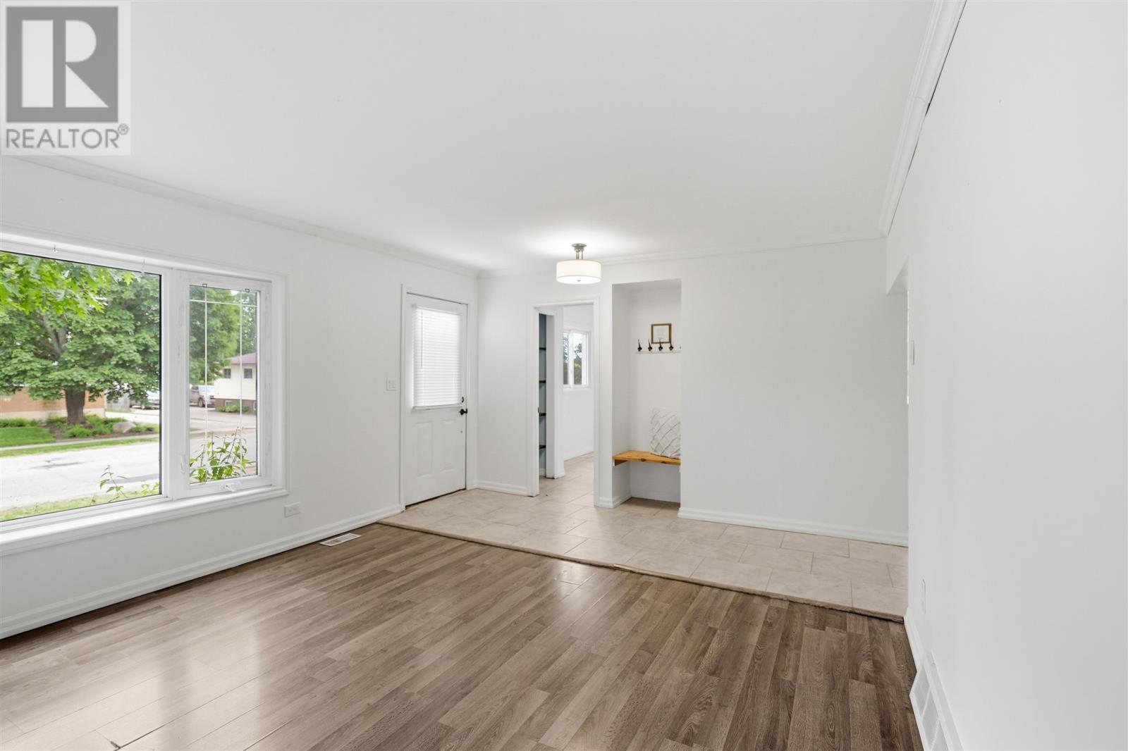 59 Adeline Ave, Sault Ste. Marie, ON