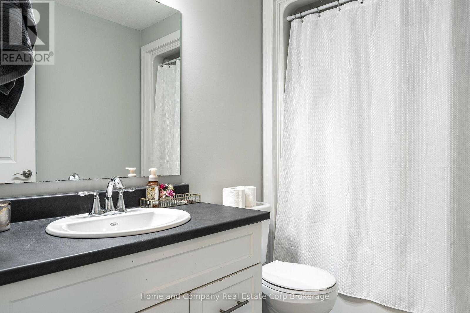 40 Robertson Dr Drive, Stratford, ON