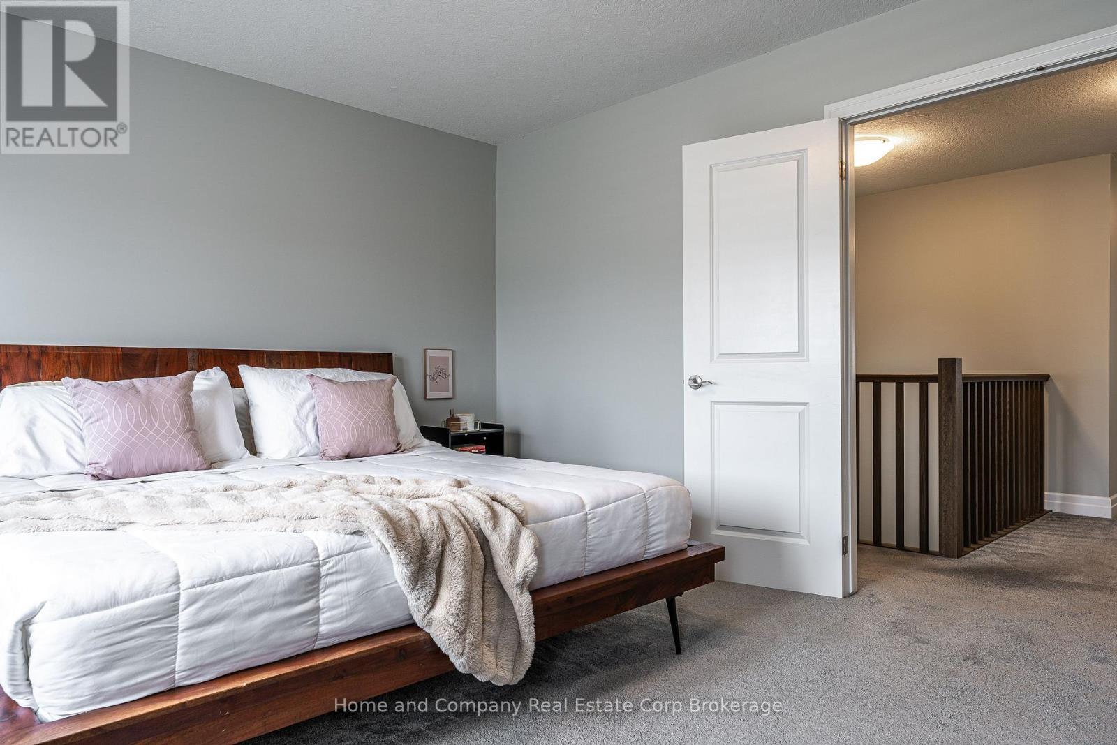 40 Robertson Dr Drive, Stratford, ON
