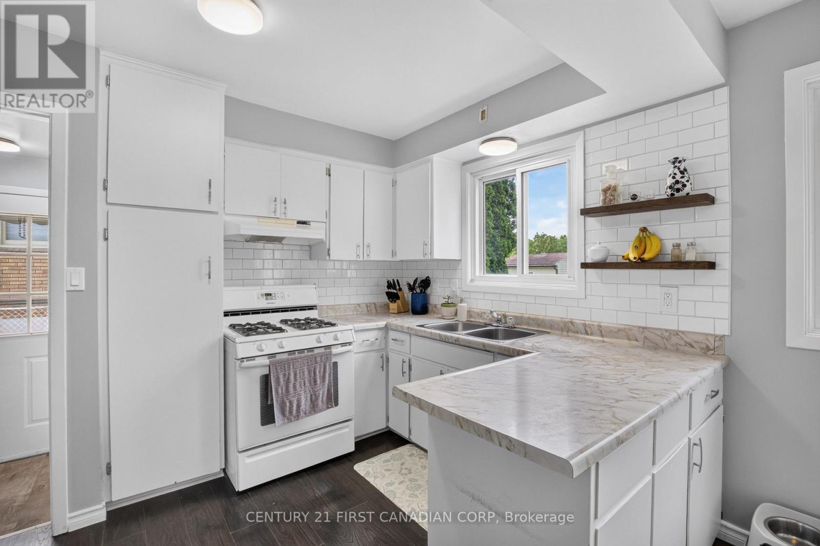 44 Hammond Street, St. Thomas, ON