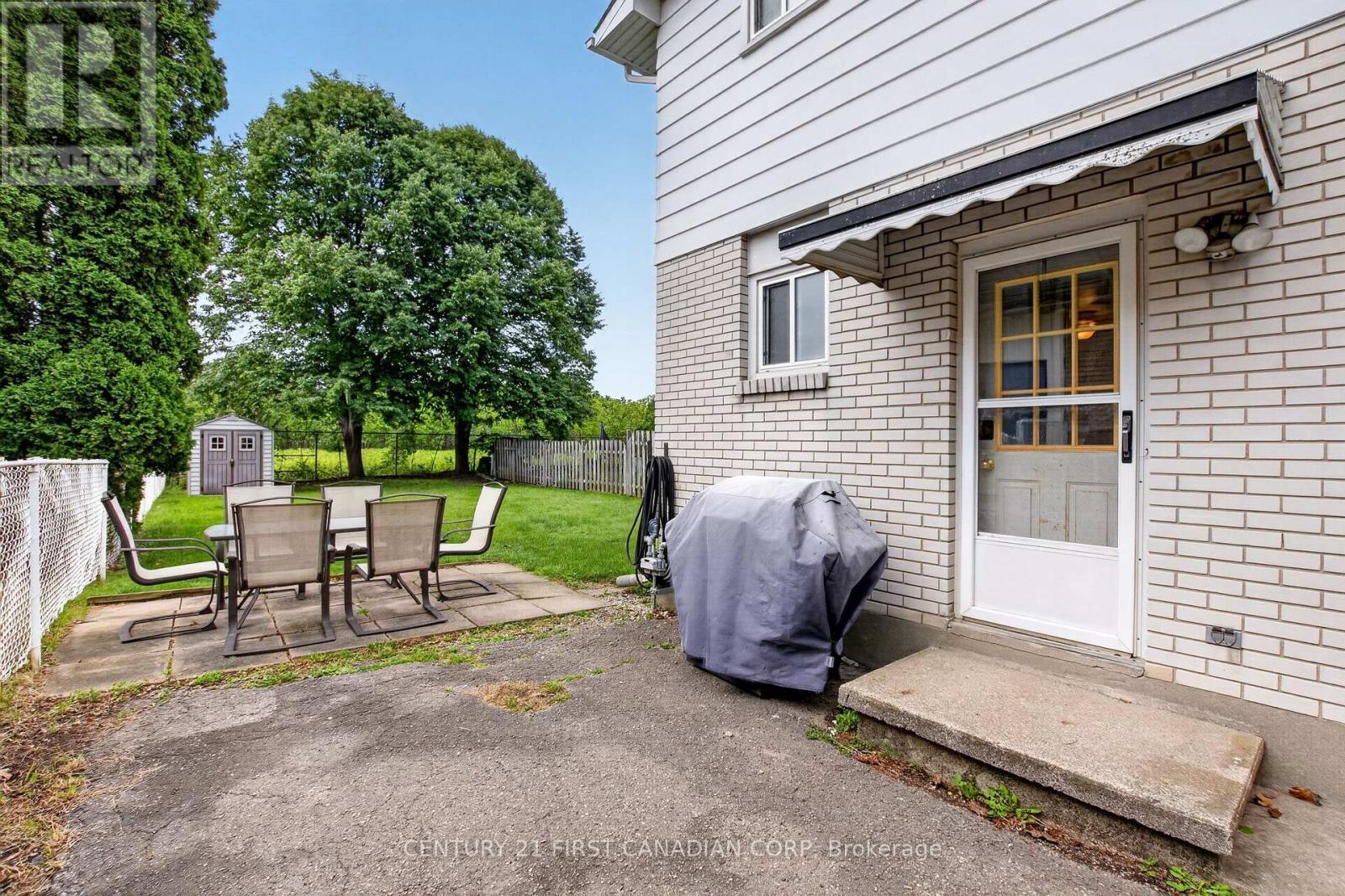 44 Hammond Street, St. Thomas, ON
