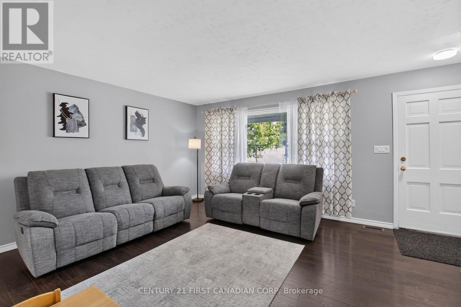 44 Hammond Street, St. Thomas, ON