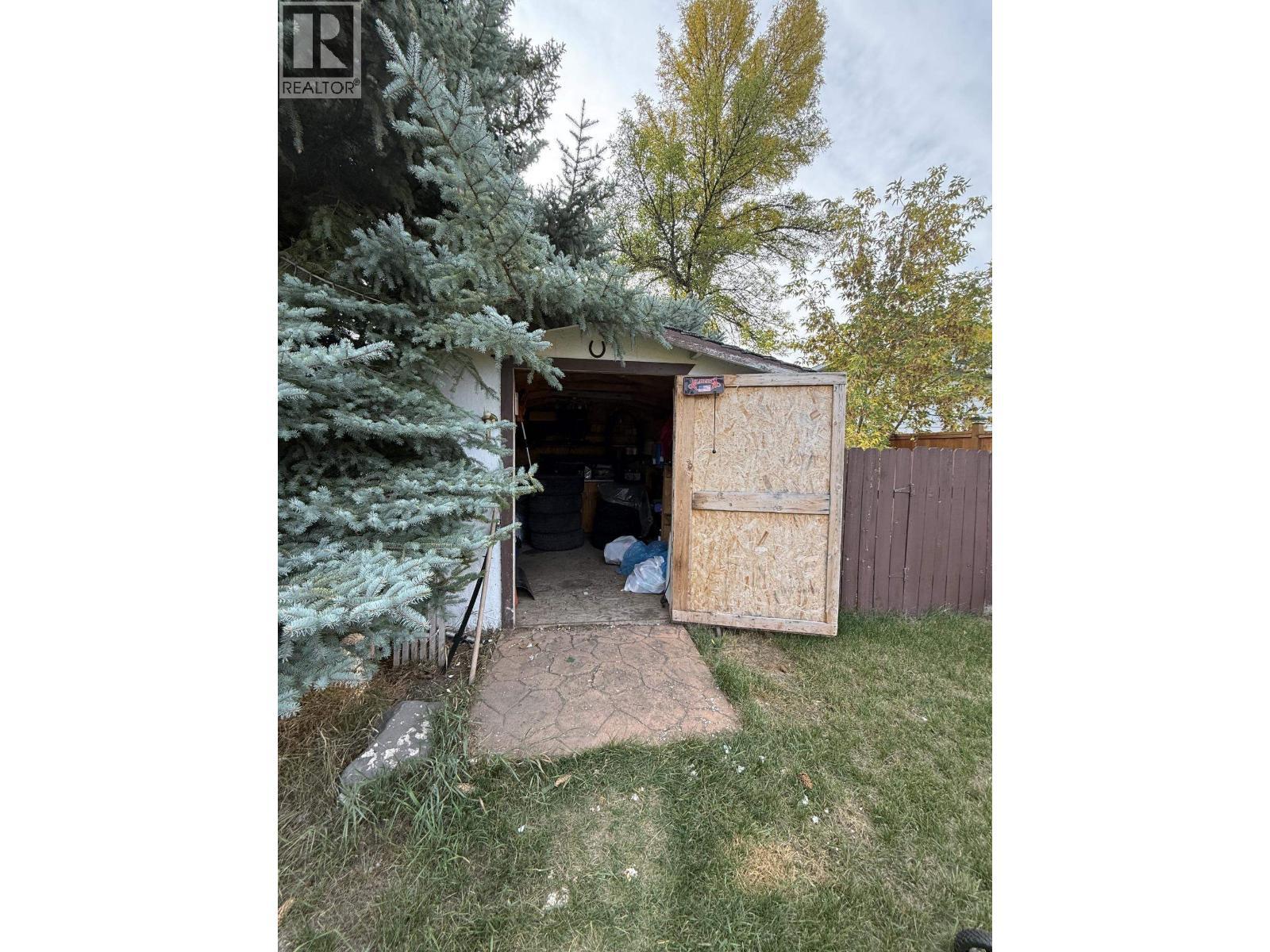 1095 Pigeon Avenue, Williams Lake, BC