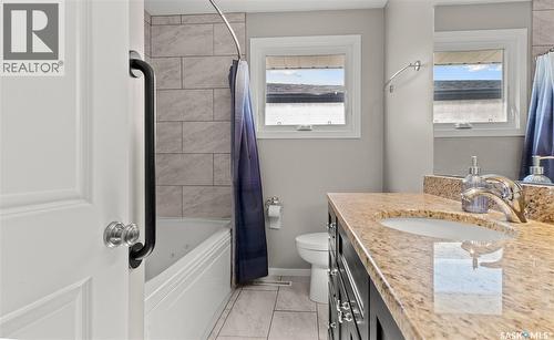 1524 Argyle Avenue, Saskatoon, SK 