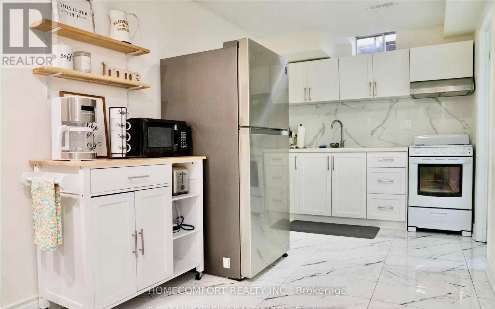 86 Bristol Road, Newmarket, ON