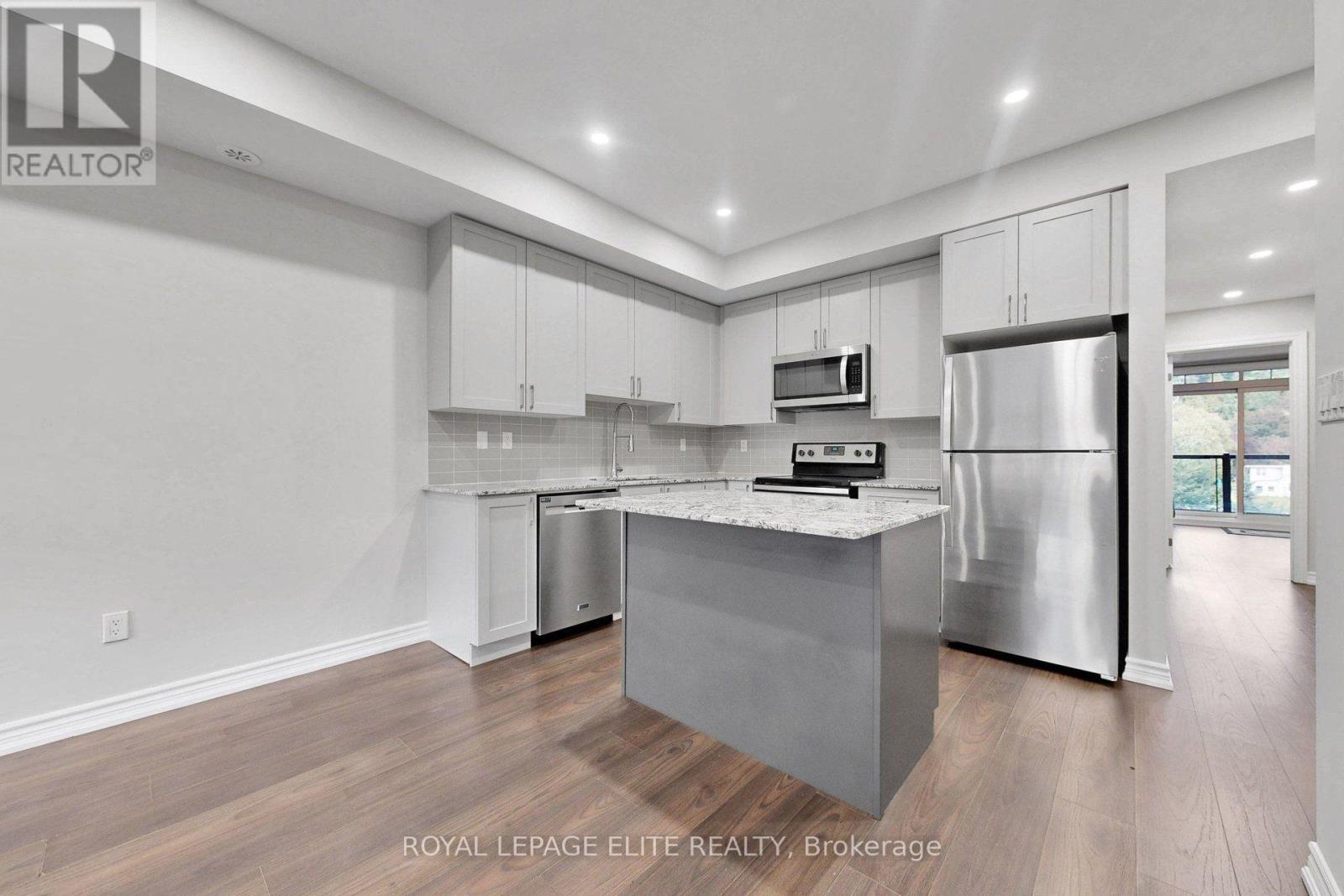 06 - 198 Pine Grove Road, Vaughan, ON