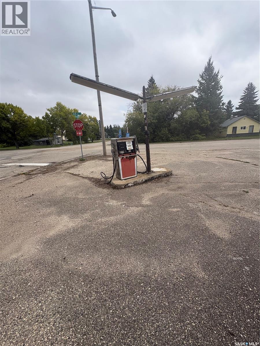 503 Main Street S, Ituna, SK