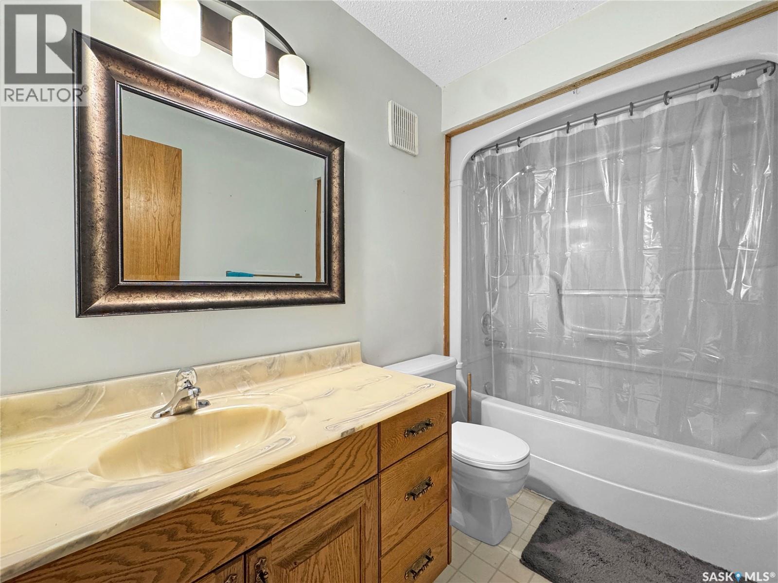 #3 West Park Drive, Battleford, SK