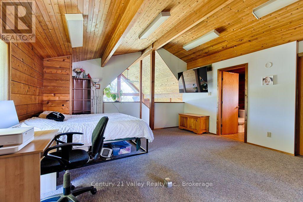 7969 60 Highway, Bonnechere Valley, ON