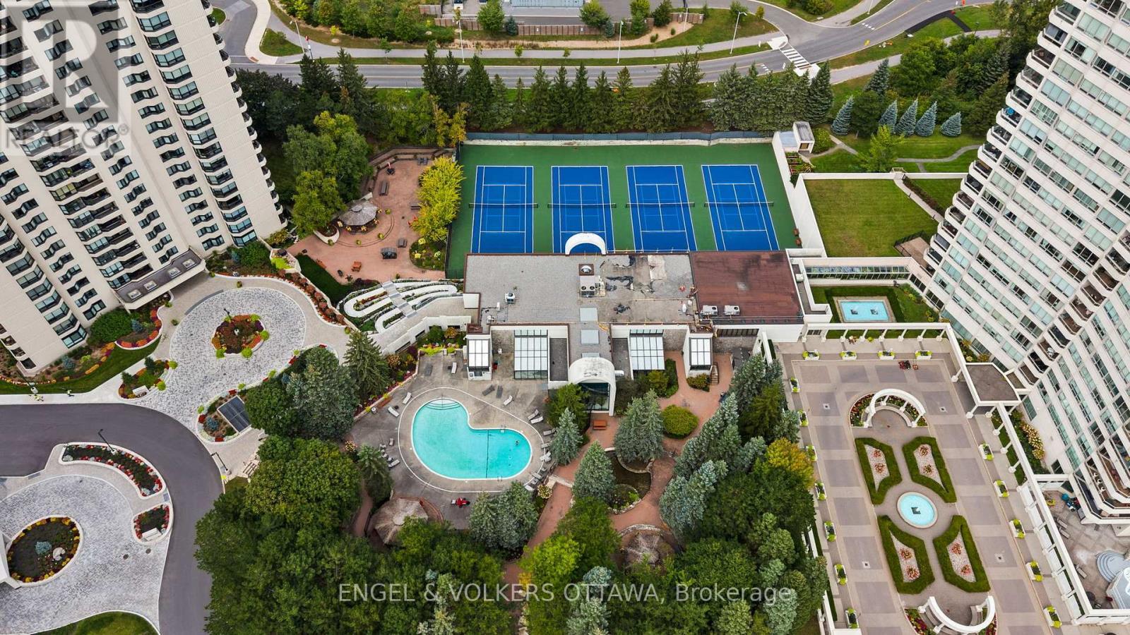 1905 - 1500 Riverside Drive, Ottawa, ON